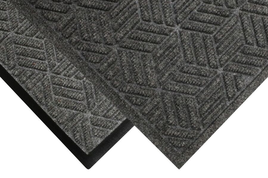 Corner view of two edge types for Waterhog Legacy Eco Classic Fashion Entrance Mats